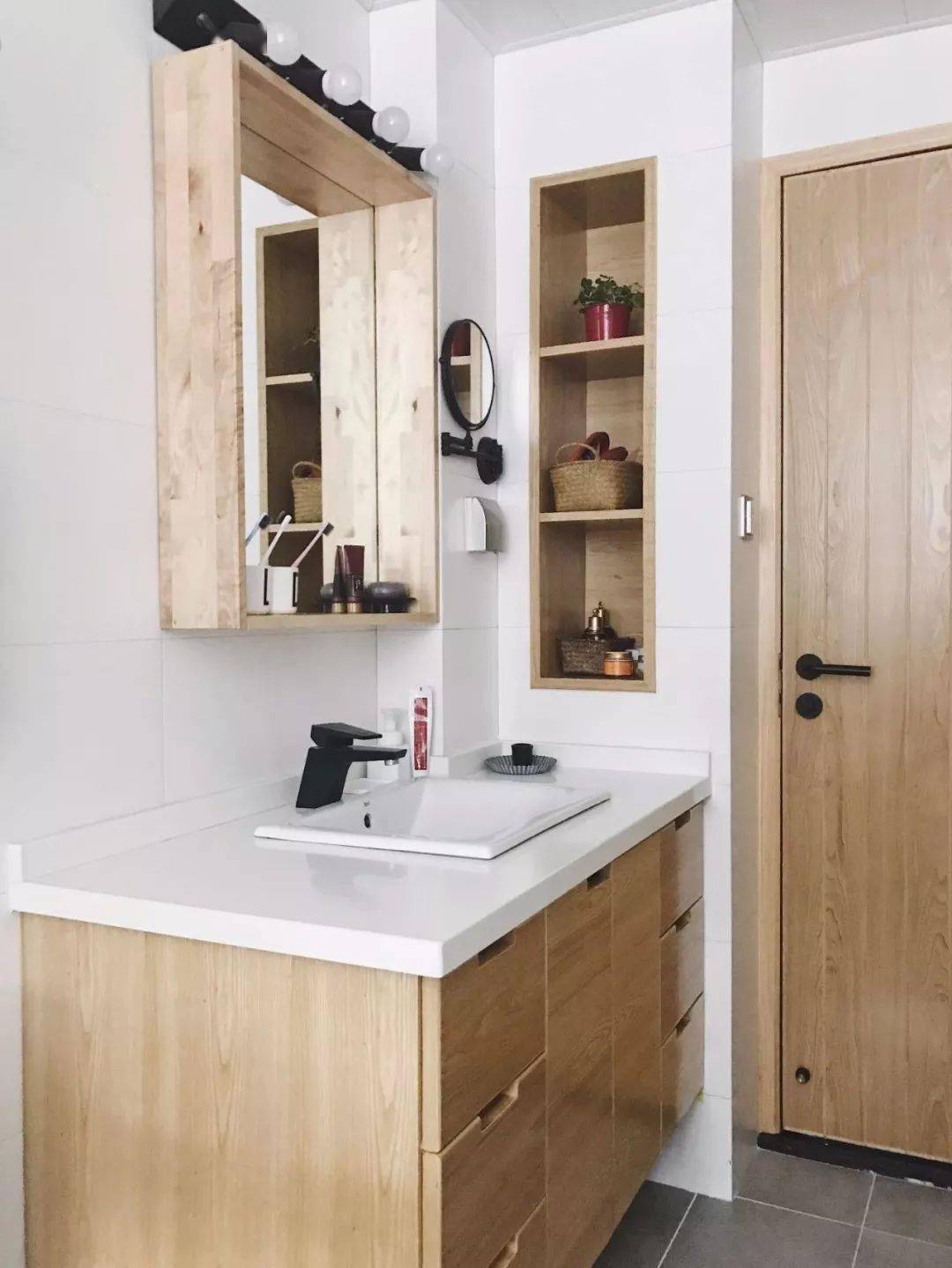 房子裝修衛(wèi)生間裝修設(shè)計的16個神細(xì)節(jié) 做到了 省一半空間節(jié)約一半家務(wù)時間 房子裝修衛(wèi)生間裝修設(shè)計的16個神細(xì)節(jié) 做到了 省一半空間節(jié)約一半家務(wù)時間